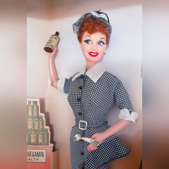 I Love Lucy doll- Vitavegemin Commercial - Picture 2 of 5